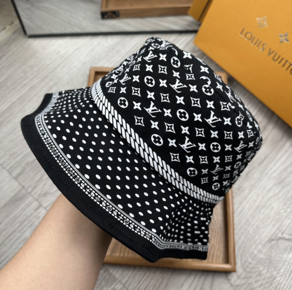 Louis Vuitton Sailor Bandana Ha - Image 5