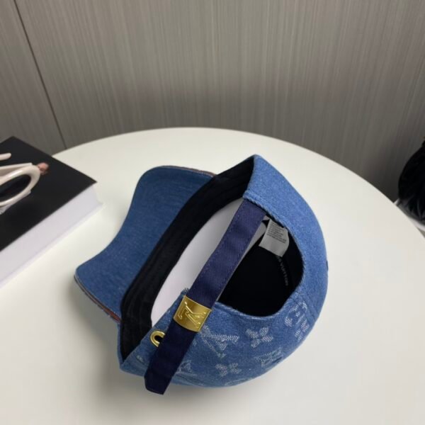 Louis vuitton snapback hat - Image 6