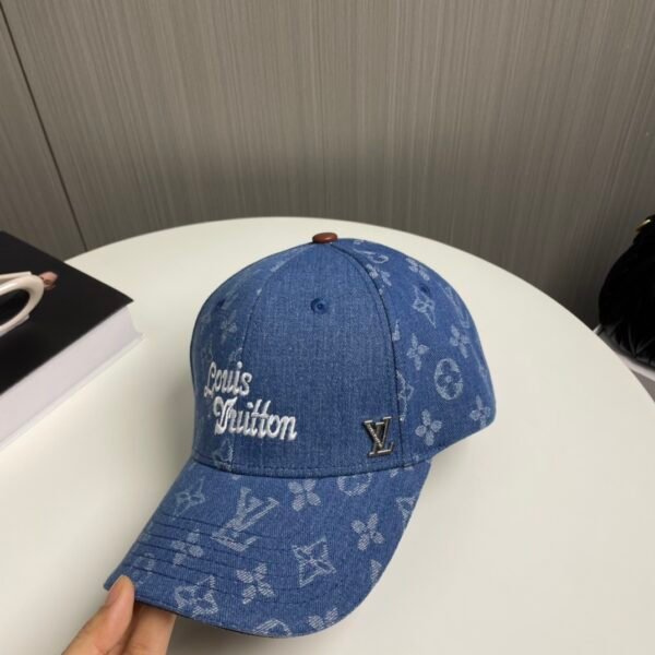 Louis vuitton snapback hat - Image 4