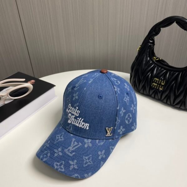 Louis vuitton snapback hat - Image 2