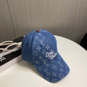 Louis vuitton snapback hat
