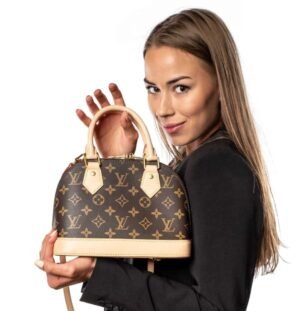 Louis Vuitton Alma BB Handbag M53152
