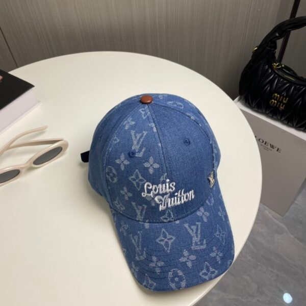 Louis vuitton snapback hat - Image 8