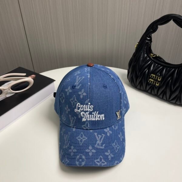 Louis vuitton snapback hat - Image 9