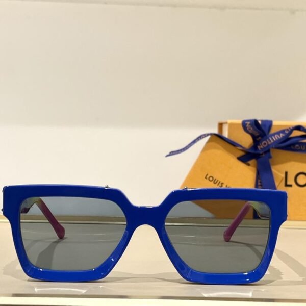 Louis Vuitton 1.1 Millionaires Square Sunglasses LV96006 (Blue) - Image 2