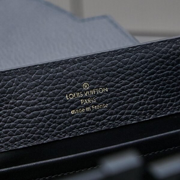 Louis Vuitton Capucines East-West MM M23947 - Image 8