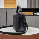 Louis Vuitton Capucines East-West MM M23947