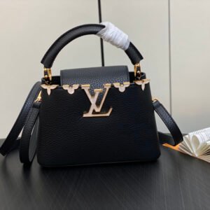 Louis Vuitton Capucines Mini M11342