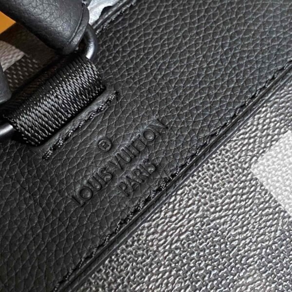 Louis Vuitton Christopher MM M14952 - Image 8