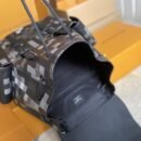 Louis Vuitton Christopher MM M14952