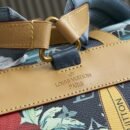 Louis Vuitton Christopher MM M24996