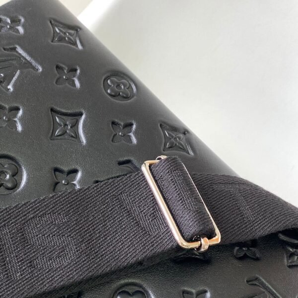 Louis Vuitton Coussin Black Lamb M23056 - Image 8