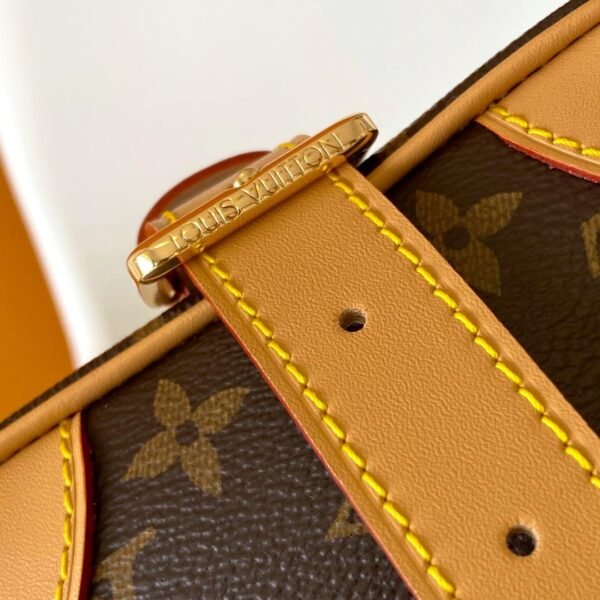 Louis Vuitton Danube M14013 - Image 6