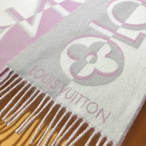 Louis Vuitton Duo Infinity Scarf M93281 - Image 4
