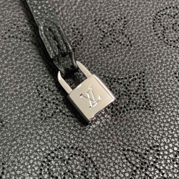 Louis Vuitton Flore M12139 - Image 10
