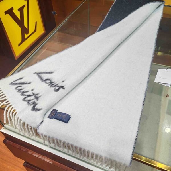 Louis Vuitton Fluffygram Scarf M92527 - Image 5