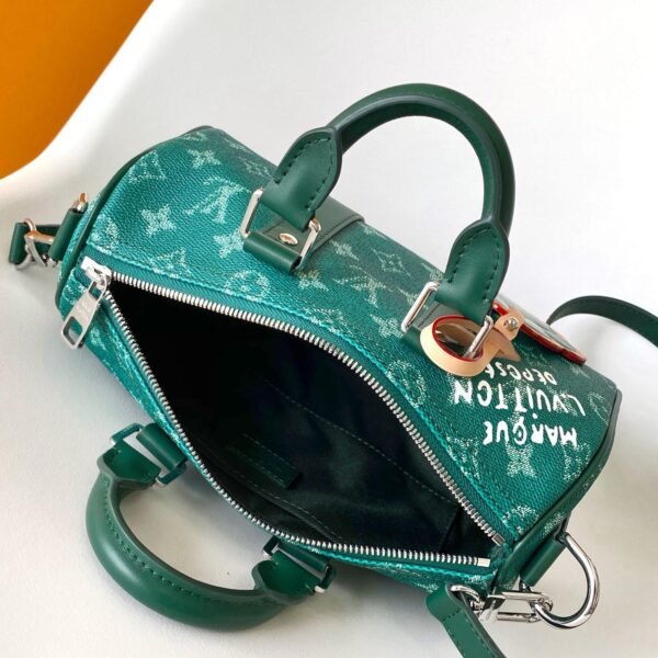 Louis Vuitton Keepall Bandoulière 25 M12684 - Image 6