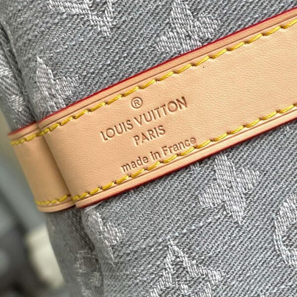 Louis Vuitton Keepall Bandoulière 45 M13748 - Image 11