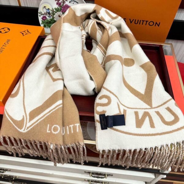 Louis Vuitton Lock And Keys Scarf M90815 - Image 2