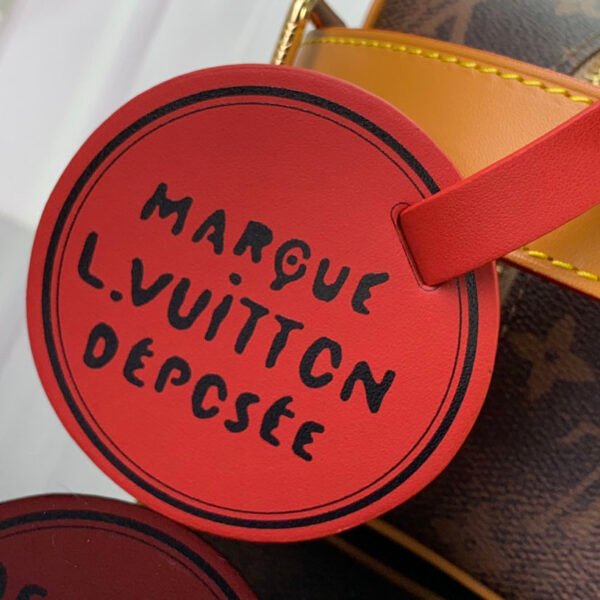 Louis Vuitton Locker Dopp Kit M11765 - Image 7