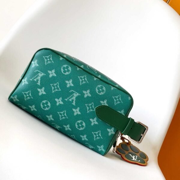Louis Vuitton Locker Dopp Kit M12688 - Image 3