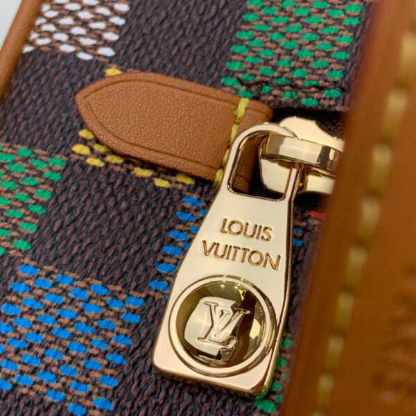Louis Vuitton Locker Dopp Kit N00151 - Image 8