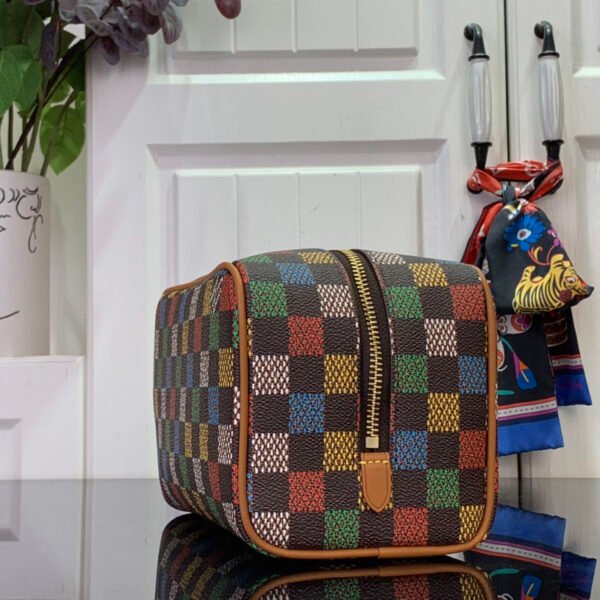 Louis Vuitton Locker Dopp Kit N00151 - Image 6