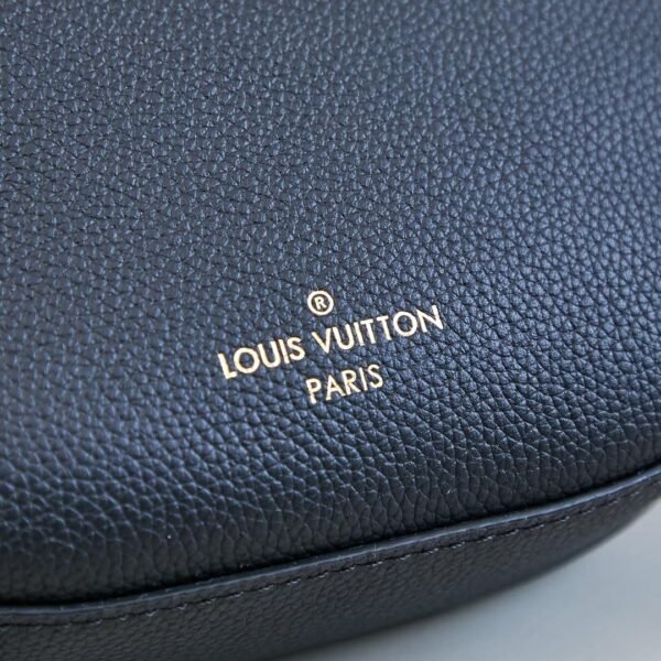 Louis Vuitton Low Key Bumbag M11429 - Image 9