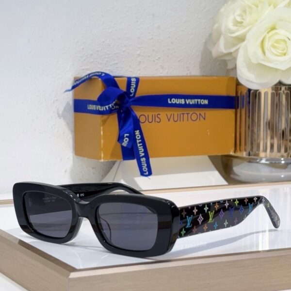 Louis Vuitton LV x TM Multigram Cat Eye Sunglasses Z2709W - Image 4