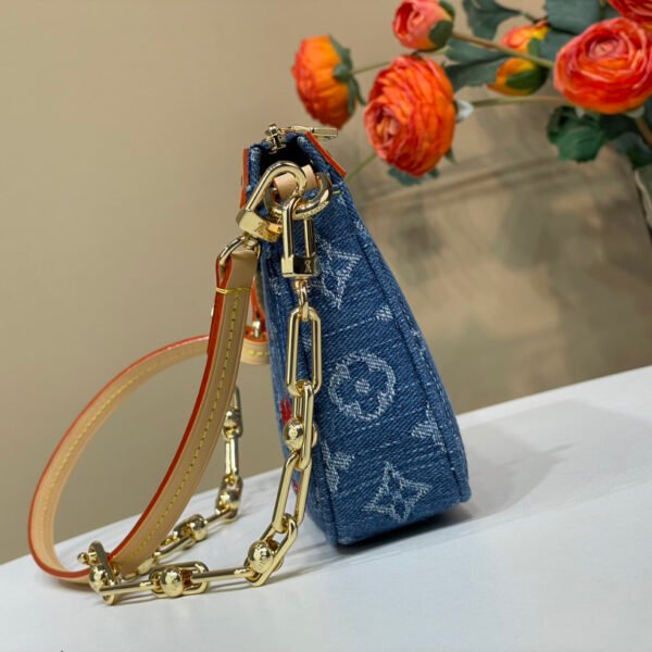 Louis Vuitton LV x TM Pochette Accessoires M13994 - Image 5