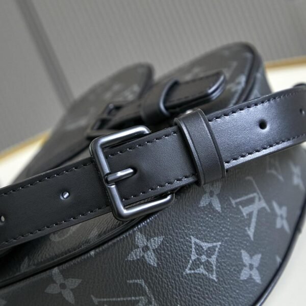 Louis Vuitton Montsouris Messenger PM M12519 - Image 9