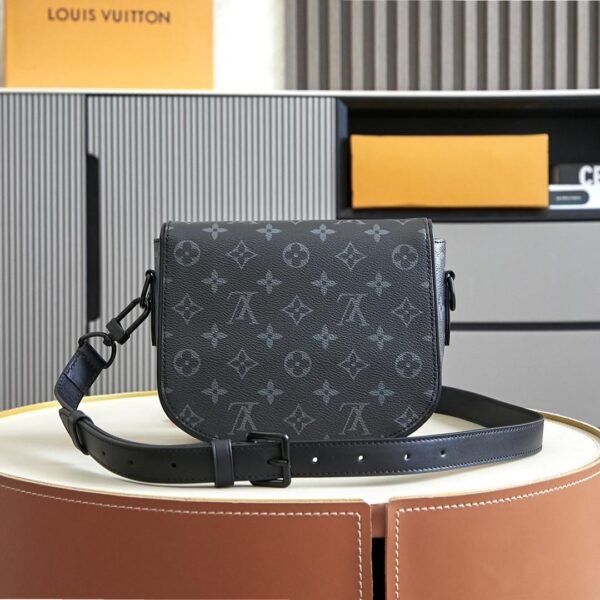 Louis Vuitton Montsouris Messenger PM M12519 - Image 3
