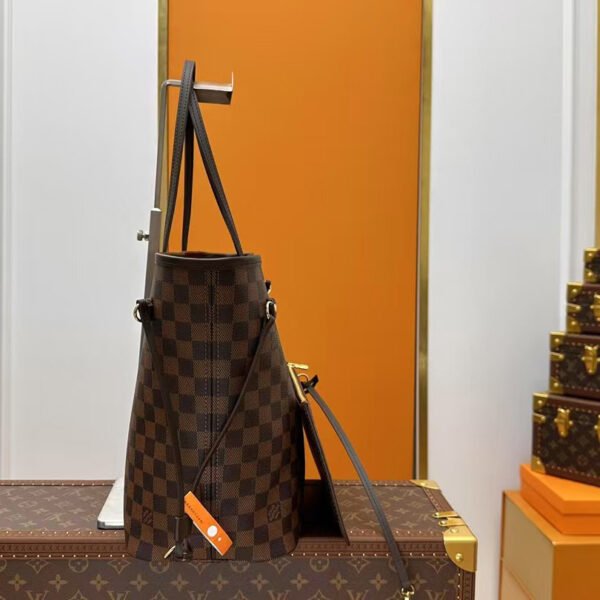 Louis Vuitton Neverfull MM 41358 - Image 4