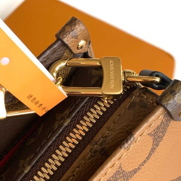 Louis Vuitton OnTheGo East West Chain M14236 - Image 8