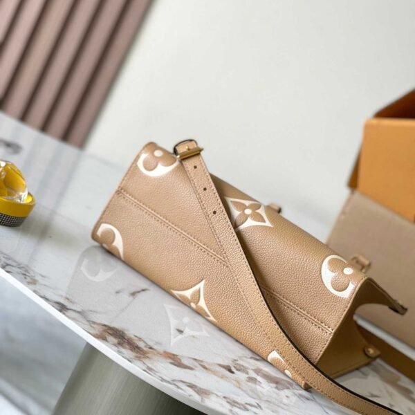 Louis Vuitton OnTheGo PM M12513 - Image 6
