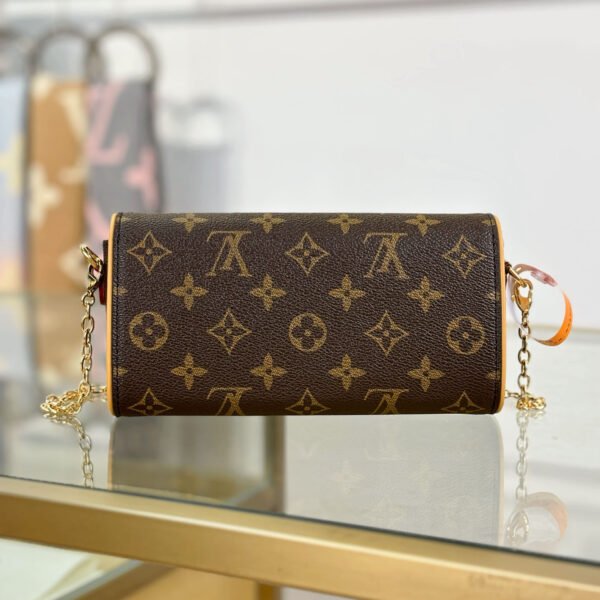 Louis Vuitton Pochette Camille M13566 - Image 5