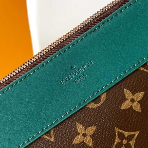 Louis Vuitton Pochette Voyage Souple M13199 - Image 7