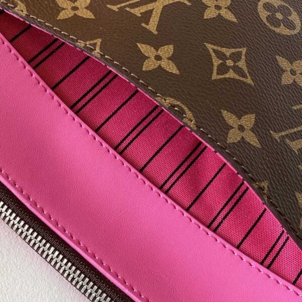Louis Vuitton Pochette Voyage Souple M13356 - Image 3