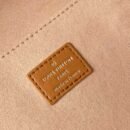 Louis Vuitton Shopper Clutch M13984