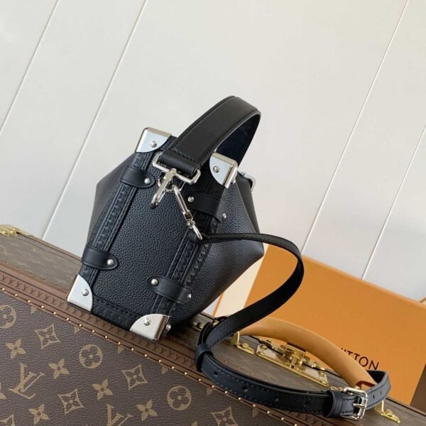 Louis Vuitton Side Trunk MM M25160 - Image 4