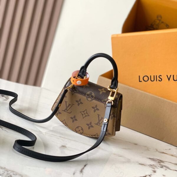 Louis Vuitton Tilsitt Handbag M83473 - Image 7
