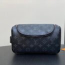 Louis Vuitton Toiletry Bag M11510