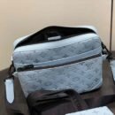 Louis Vuitton Trio Messenger M14781