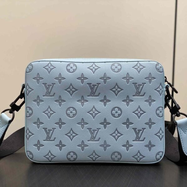 Louis Vuitton Trio Messenger M14781 - Image 5