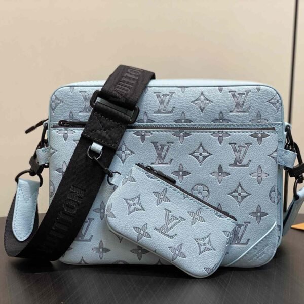 Louis Vuitton Trio Messenger M14781 - Image 2