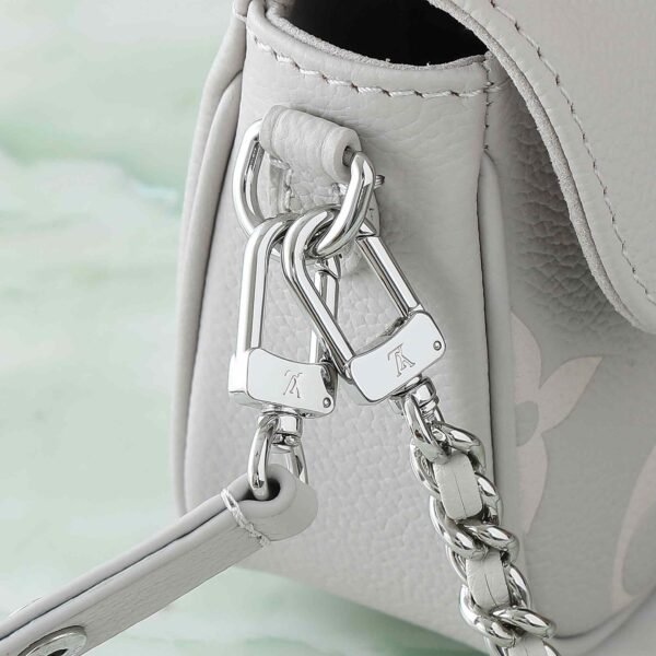 Louis Vuitton Wallet on Chain Ivy M14225 - Image 9