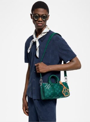 Louis Vuitton Keepall Bandoulière 25 M12684