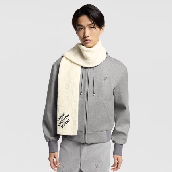 Louis Vuitton Damier Snug Scarf M92755
