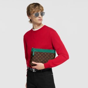 Louis Vuitton Pochette Voyage Souple M13199