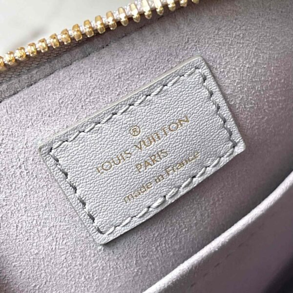 Louis Vuitton Alma BB M12561 - Image 9